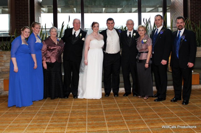 pics/download/wedding party 1.jpg